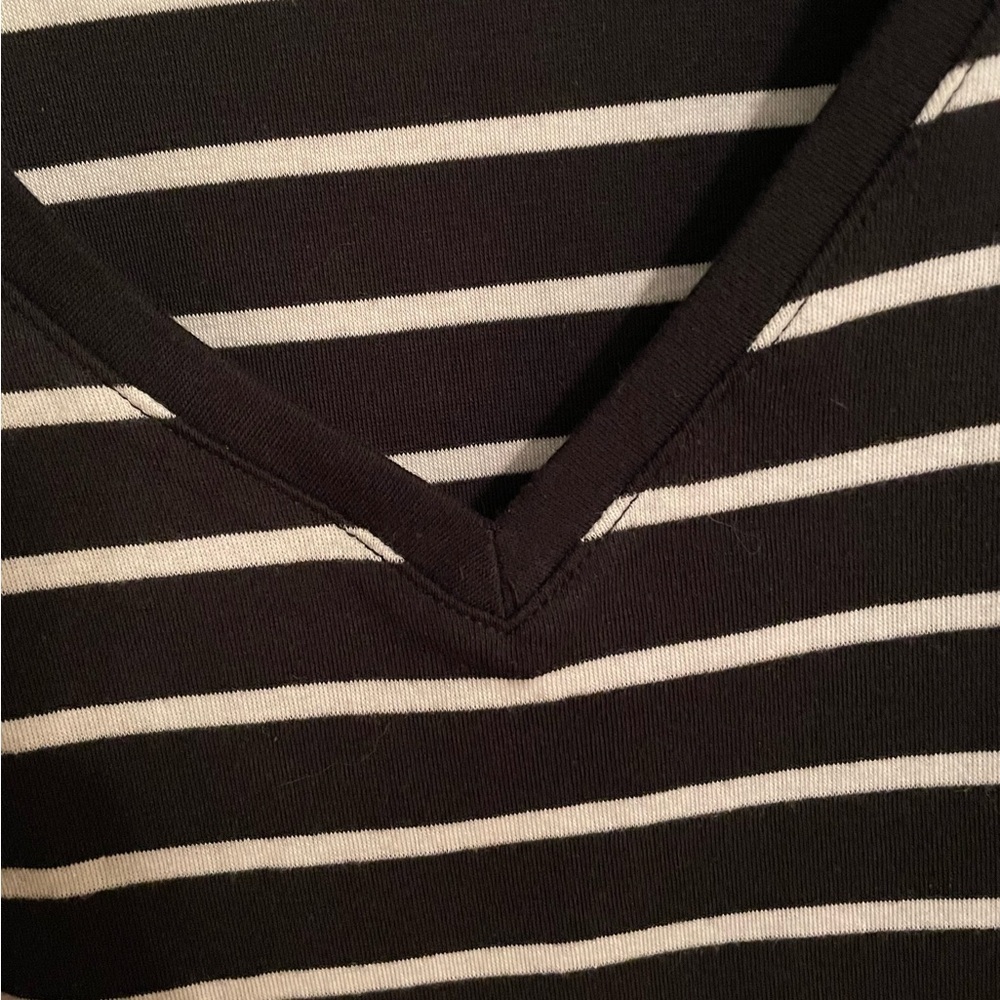 Lane Bryant Long Sleeve Striped V Neck T-Shirt Size 14/16 - Picture 5 of 5
